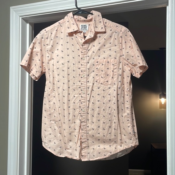 Pink collared tee - Picture 1 of 3